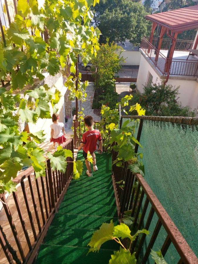 Apartman Arija-Pino Vodice Esterno foto