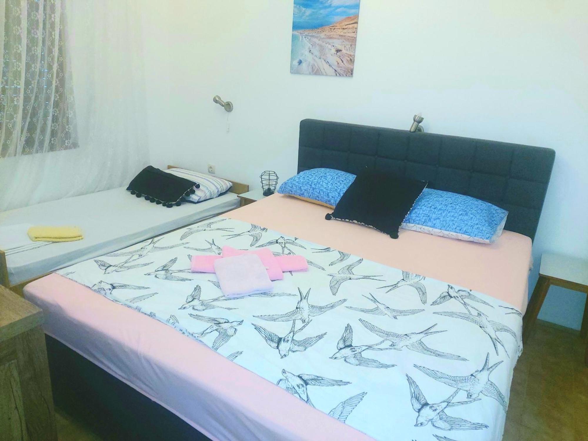 Apartman Arija-Pino Vodice Esterno foto