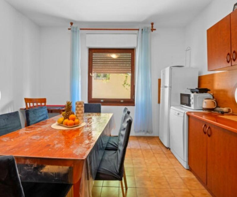 Apartman Arija-Pino Vodice Esterno foto
